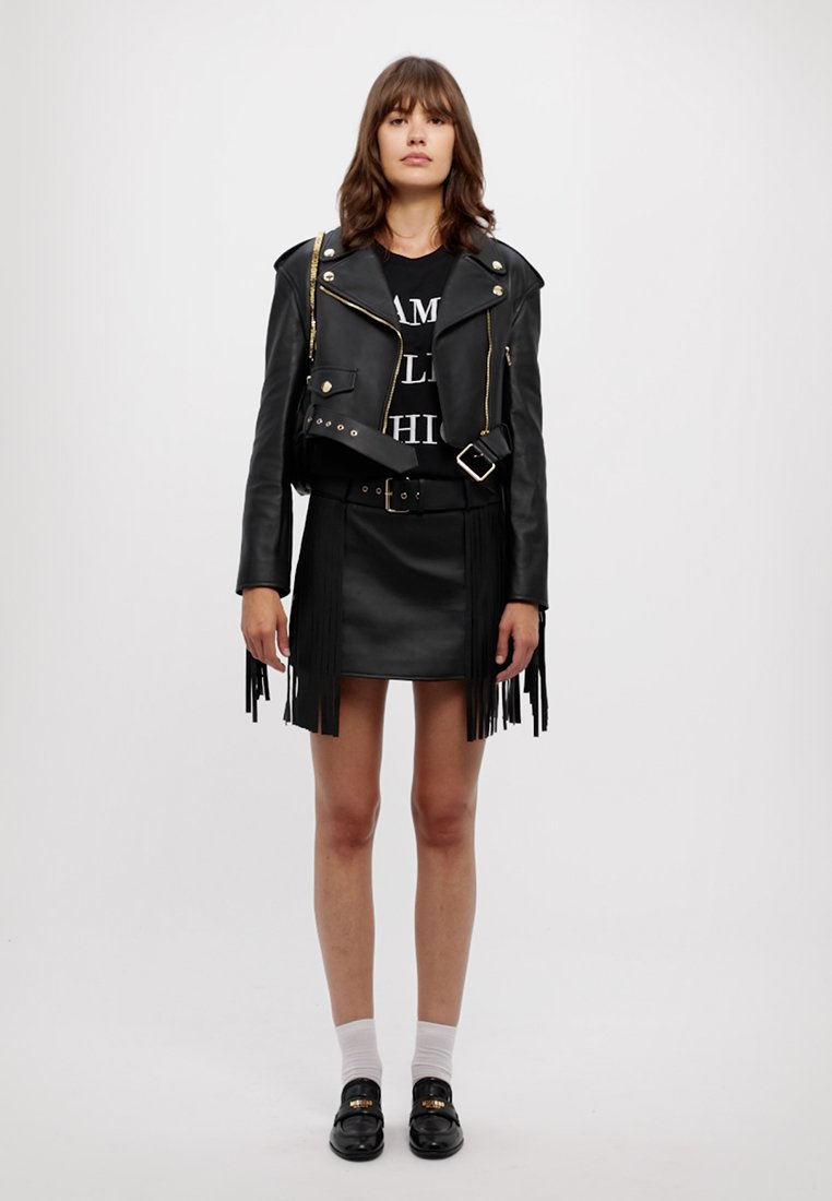 【専用】MOSCHINO leather short jacket 専用】MOSCHINO leather short jacket Vintage 90s Black