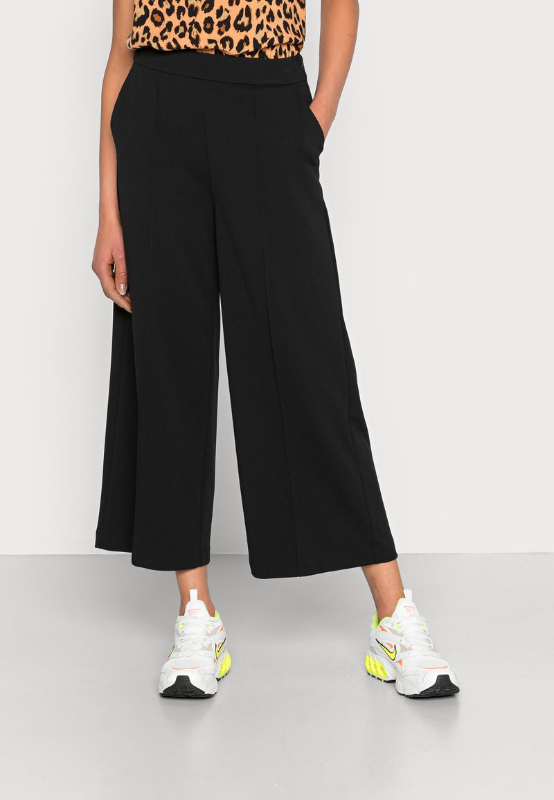 ONLY ONLCAROLINA CULOTTE - Calças - black