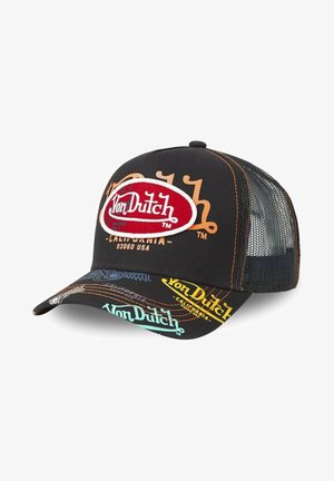 Casquette noire avec un dos en mesh, ornée d'un grand patch ovale rouge avec le logo "Von Dutch" et des motifs de texte colorés en bleu et orange sur la visière.