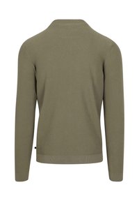 Olijfgroene geribbelde gebreide cardigan met een gestructureerd ontwerp, lange mouwen en een ontspannen pasvorm, met een ronde halslijn en subtiele textuur.