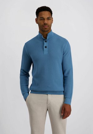 PULLOVER IN MODERN FIT - Strickpullover - blau