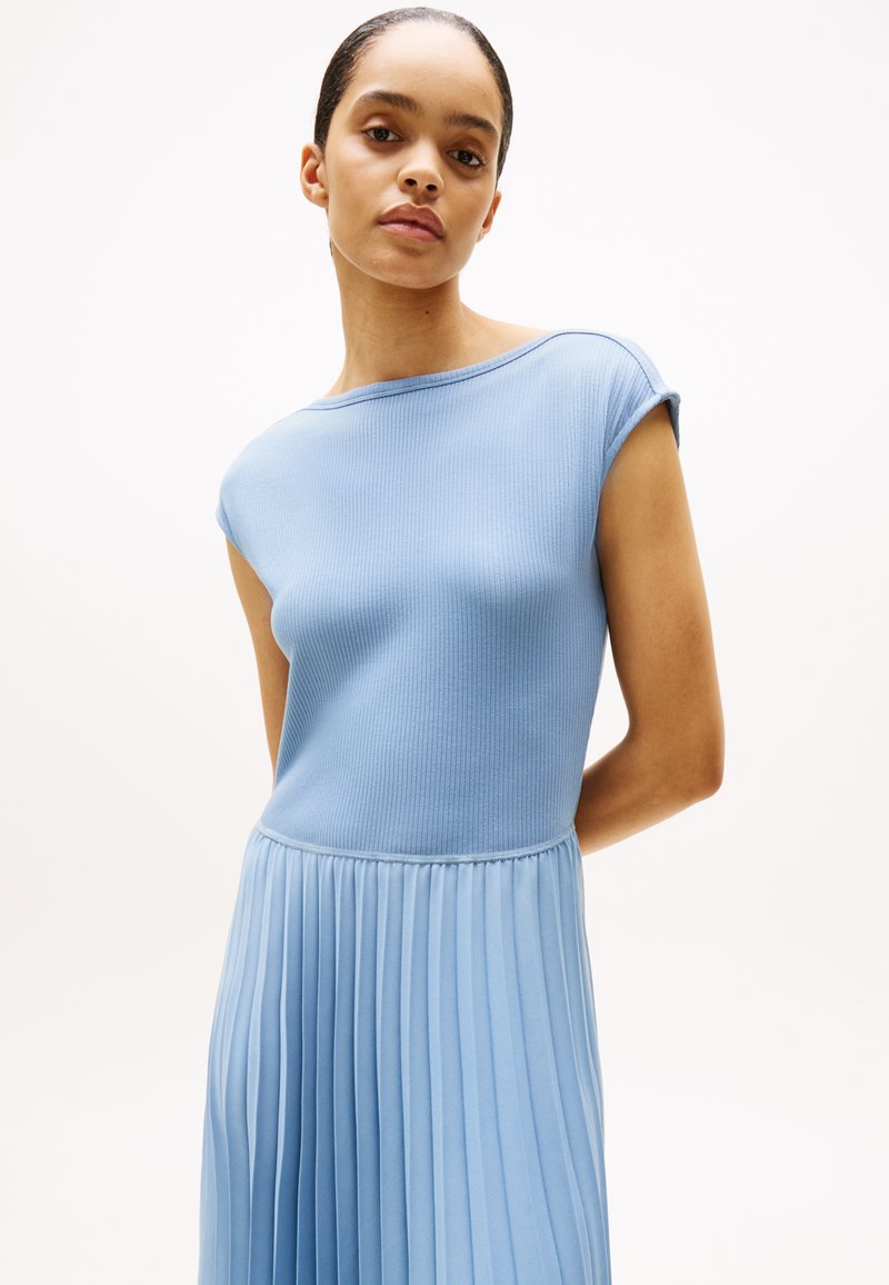 Tommy Hilfiger - MIDI - Day dress - brisk blue, Enlarge