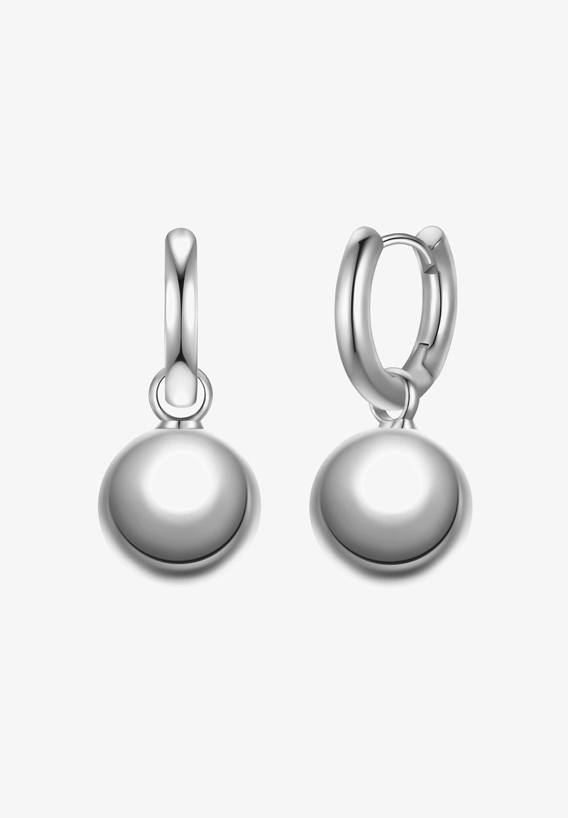 Pendientes de aro de plata con un colgante esférico pulido, superficie lisa y cierre de seguridad. Diseño simple con un brillo reflectante.