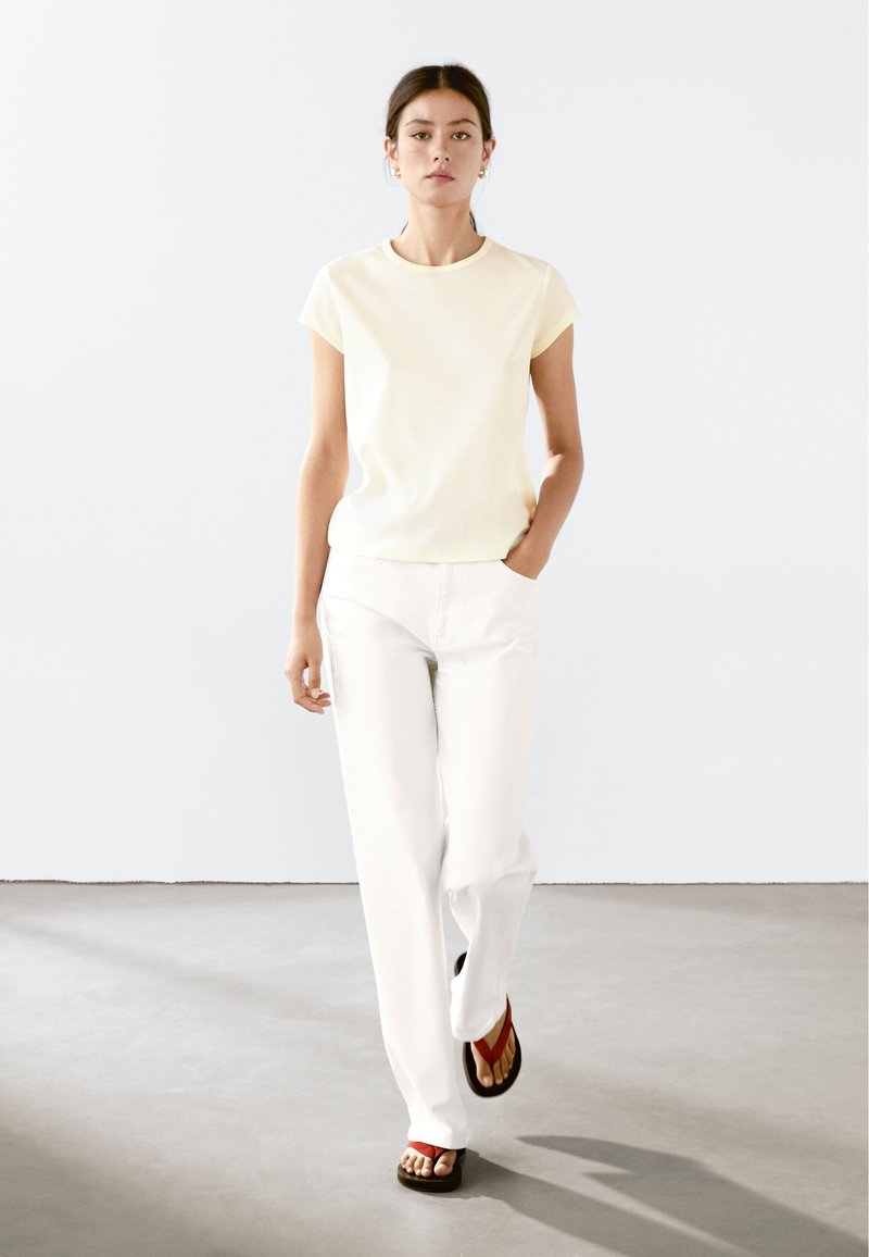 MAGAZINE BURDA COUTURE Facile Joyeuse!! La Saison Automne/Hiver 2012