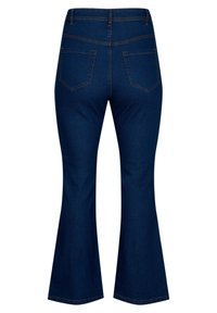 Jeans de mezclilla de campana en azul oscuro. Presentan una cintura alta, dos bolsillos traseros y costuras en naranja contrastante a lo largo de las costuras.