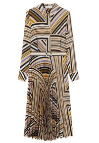 Robe à manches longues ceinturée avec un motif à rayures géométriques multicolores en beige, noir, blanc, bleu et moutarde, avec une jupe plissée.