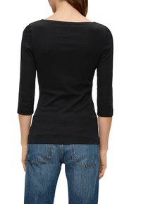 s.Oliver Langarmshirt - schwarz