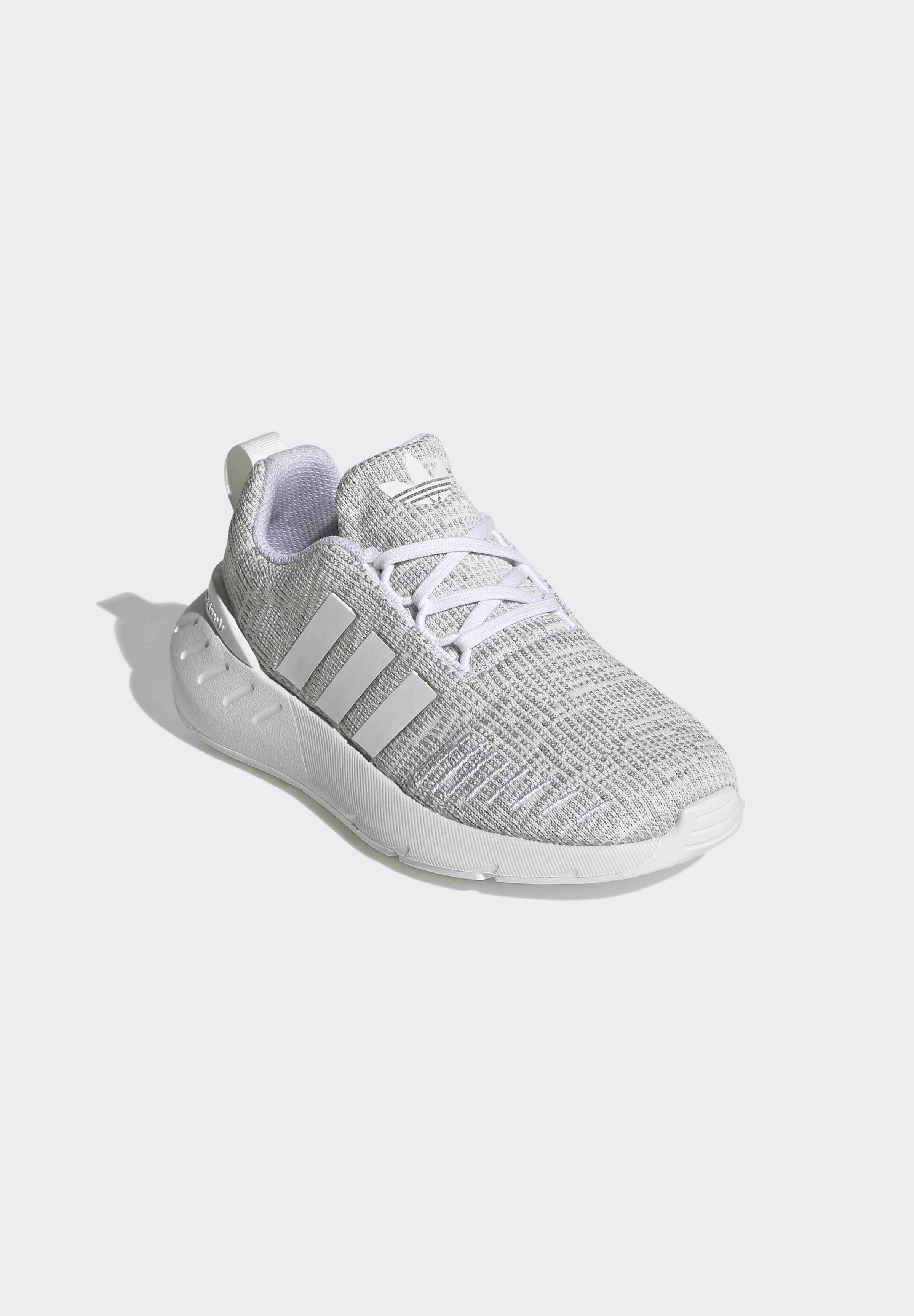 adidas originals unisex swift running shoe