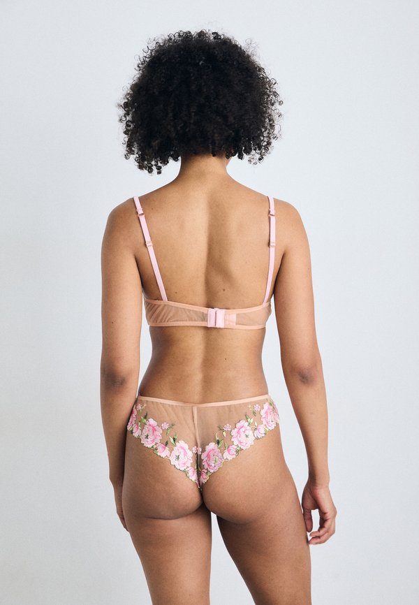 LOREDANA BRAZILIAN - Briefs2