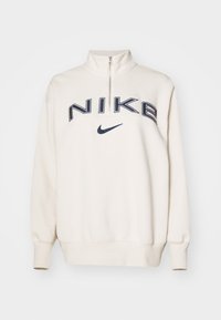 Nike Sportswear Sweatshirt - white