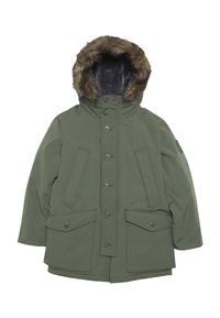 Grüne isolierte Jacke mit einer fellgefütterten Kapuze, Knopfverschlüssen und zwei vorderen Taschen. Glatte Außenstruktur, praktisches Design.
