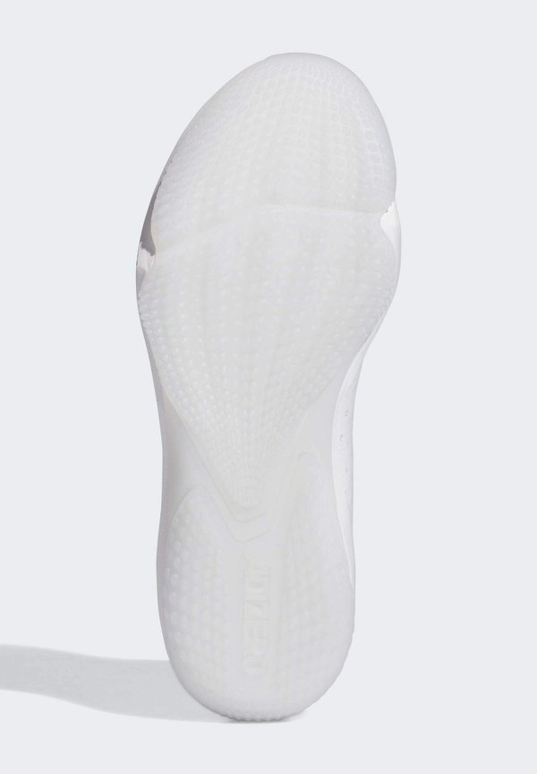 ADIZERO INSTINCT - Astro turf trainers4