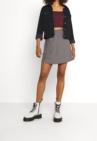 American Eagle Falda acampanada - grey