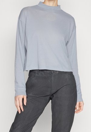 Pitkähihainen paita - light blue