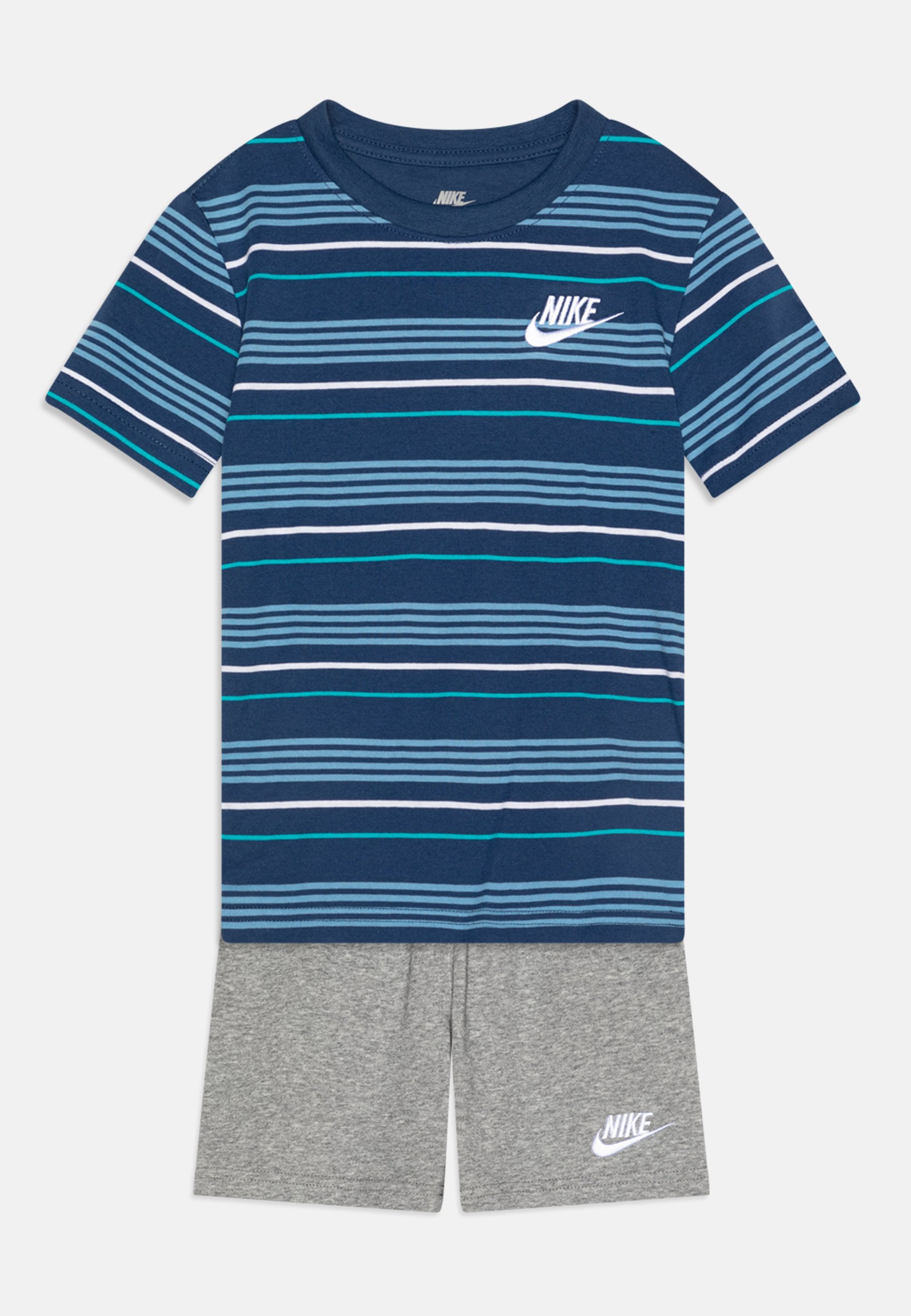 nike stripe t shirt