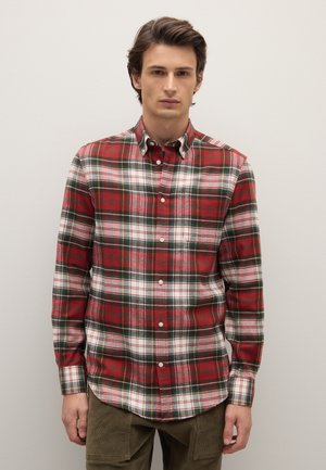 Camicia a quadri rossa e verde con bottoni, colletto a punta, con accenti bianchi e gialli, realizzata con tessuto morbido. Design slim fit.