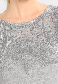 Anna Field Camiseta estampada - mottled grey