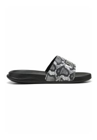 Sandal in cuoio nero con un motivo a serpente testurizzato in grigio e bianco. Il design a scivolo ha una suola flessibile per il comfort.