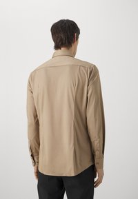 BOSS HANK SPREAD - Alkalmi ing - medium beige