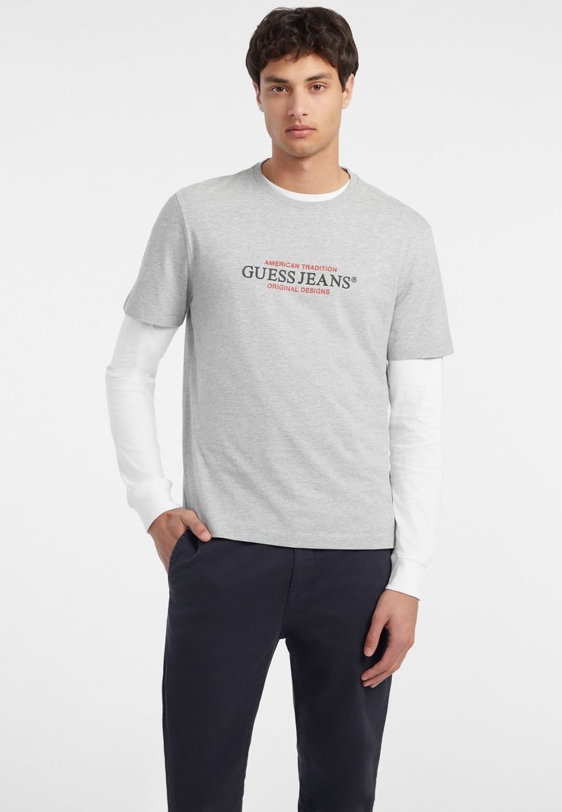 Guess Jeans AMERICAN TEE - Marškinėliai su spaudiniu - grau