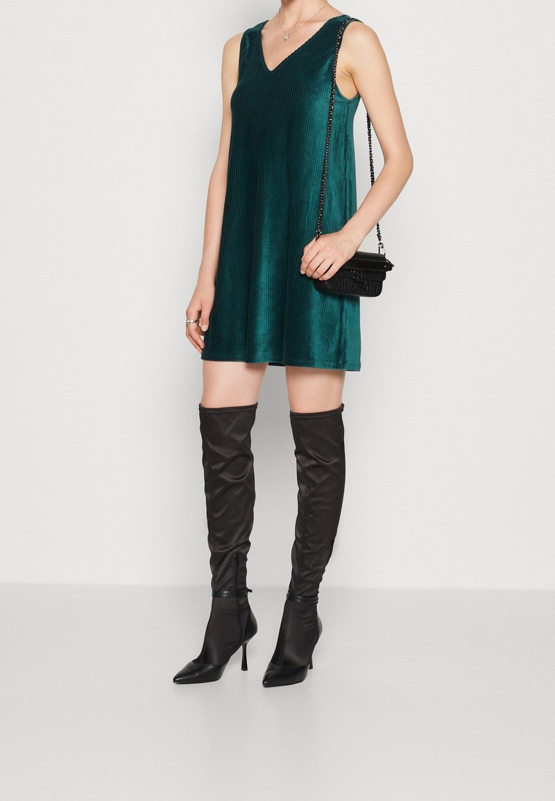 Pieces Cocktail dress / Party dress - dark green - (Pre-owned) - Zalando.ie