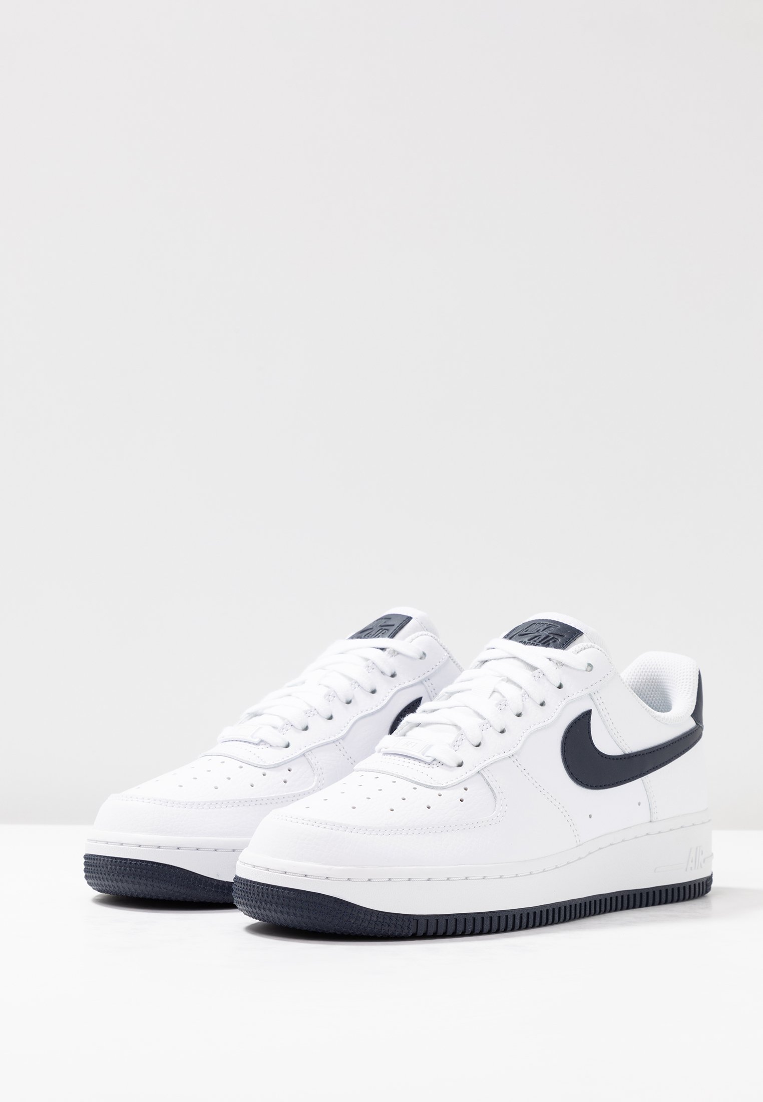 air force 1 07 trainers white obsidian white ocean cube