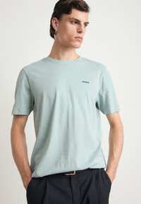 HUGO DERO - T-shirts basic - open grey