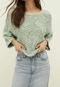 Stradivarius Stickad tröja - light green