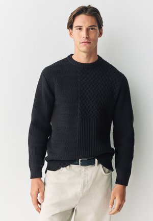 Next PATCHWORK CABLE CREW NECK - Striktrøje - black