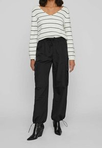 VILA Strickpullover - black