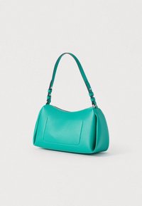 Sinine-roheline nahast käekott, millel on kaarjas kuju, pealisees tõmblukk ja üks reguleeritav rihm. Esiküljel on sujuva tekstuuriga tasku.