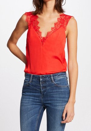 Blouse - red