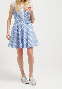 Derhy Denní šaty - blue