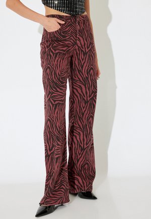 X İNJI - LEOPARD  - Pantalon classique - bordeaux