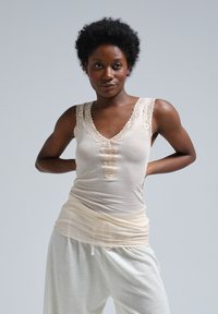 Seamless Basic LACEY RAGLAN - Top - rosie beige