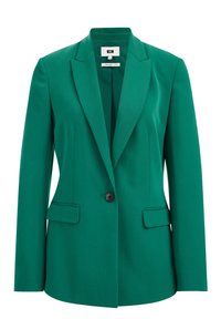 Zelený přizpůsobený blazer s klopami, jediným knoflíkem vpředu, dvěma předními kapsami a hladkým, texturovaným materiálem.