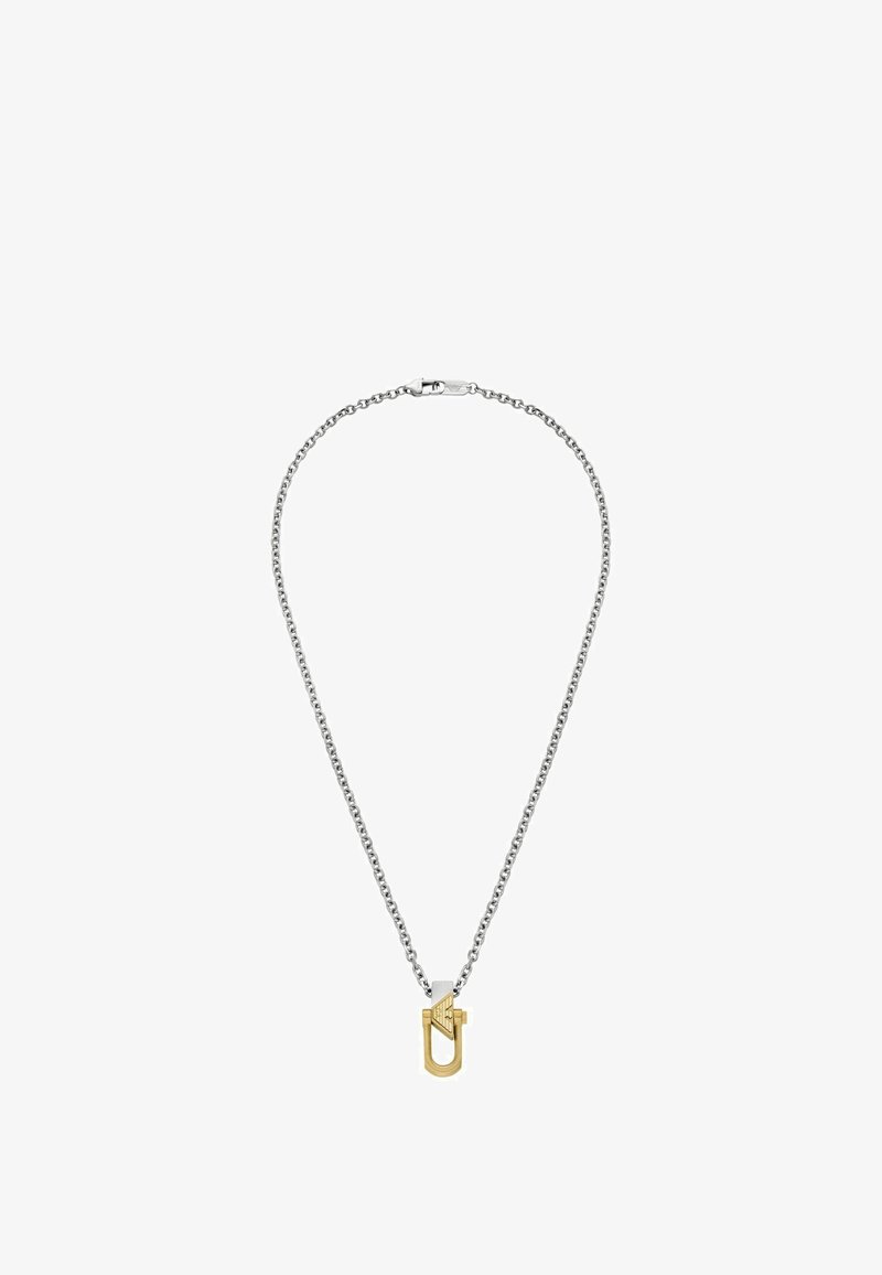 Ασημένια αλυσίδα λαιμού με χρυσό κρεμαστό στοιχείο σε μορφή συνδετήρα, γεωμετρικές λεπτομέρειες, γυαλιστερή επιφάνεια και ασφαλές κούμπωμα.