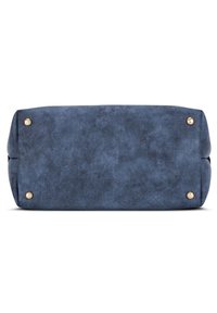 Kék műbőr táska alja sima felülettel, lekerekített sarkakkal és négy aranyszínű fém lábbal a stabilitás érdekében.