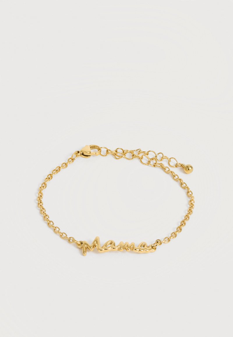 Χρυσό βραχιόλι με αλυσίδα και ρυθμιζόμενους κρίκους, με μενταγιόν «Mama» στο κέντρο, σε λευκό φόντο.