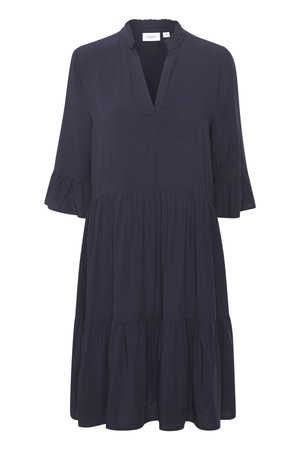 Abito blu navy con maniche a tre quarti, polsini con volant, scollatura a V e design a gonna a strati. Realizzato in un tessuto liscio e leggero.