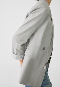Stradivarius Kurzmantel - grey