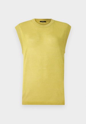 Hihaton keltainen neulepaita pyöreällä kaula-aukolla, jossa on hieman tekstuuraista kangasta ja ribbireunukset olkapäissä.