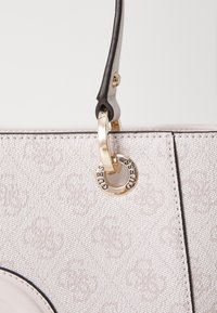 Guess MIETTA NOEL - Borsa a mano - dove logo/stone