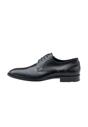 Schwarze Leder-Halbschuhe mit glatter Oberfläche, runder Zehenform, fünf Ösen zum Schnüren und dezenten Steckdetails. Flacher Absatz.