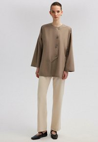 Touché Privé BUTTON DETAIL - Blouse - mink