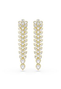 Náušnice v zlatej farbe s kaskádovým dizajnom z hruškovitých priesvitných drahokamov, usporiadaných v liste podobnom vzore s hladkým povrchom.