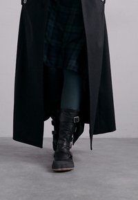 Vivienne Westwood ANIMAL PIRATE BOOT - Bottes de cowboy / motard - black