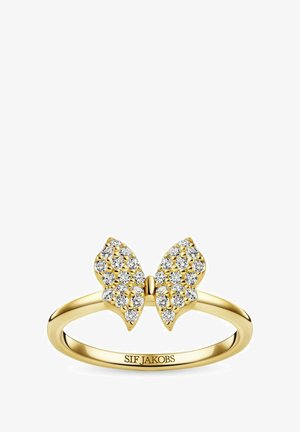 Guldring med et sommerfugledesign, prydet med klare sten. Glat band, poleret finish og indgraveret med "SIF JAKOBS."