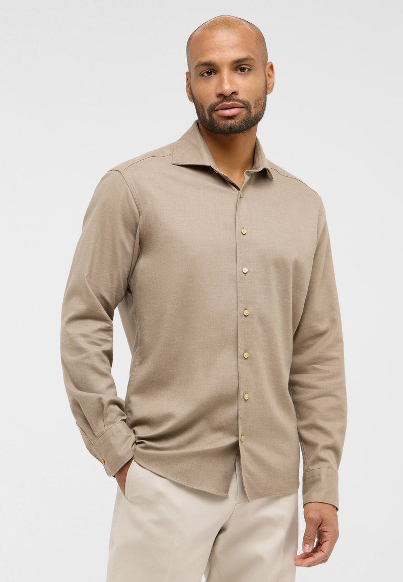 Eterna FLANELLHEMD - MODERN FIT - Camicia elegante - camel