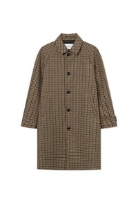 Casaco xadrez castanho e bege com gola, mangas raglan, lista de botões escondida, dois bolsos laterais e um design de comprimento médio.